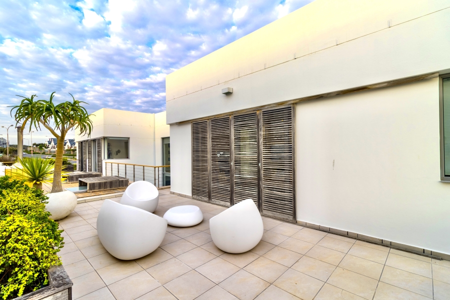 3 Bedroom Property for Sale in Big Bay Western Cape